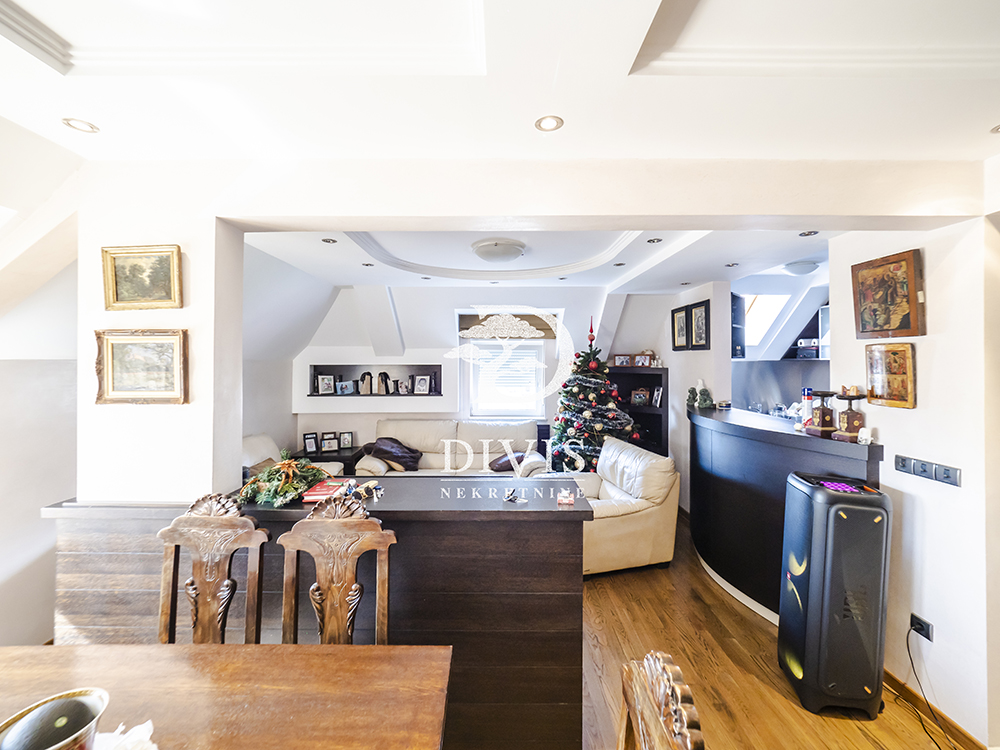 Slika 2 - Trgovačka, Trosoban stan na prodaju, 77m2, 230.000€